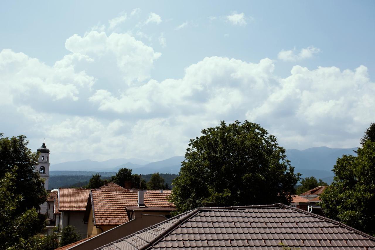 Guest House Legeto Samokov Esterno foto